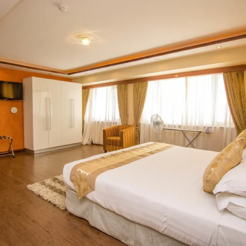 Superior One Bedroom Apartment