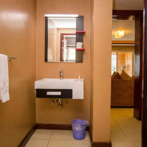 Superior One Bedroom Apartment